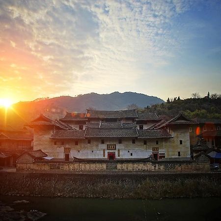 Tulou Fuyulou Changdi Inn Yongding Exterior foto
