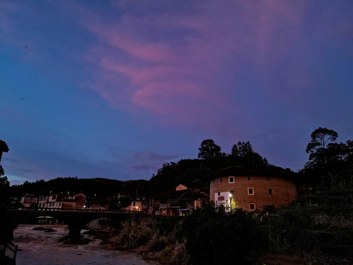 Tulou Fuyulou Changdi Inn Yongding Exterior foto