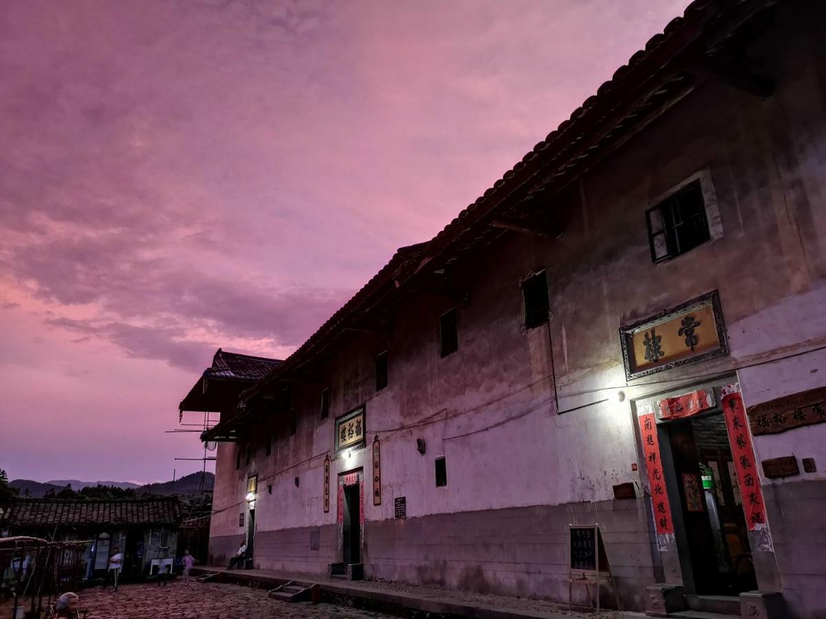 Tulou Fuyulou Changdi Inn Yongding Exterior foto